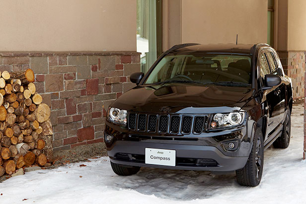 13 新型『Jeep® Cherokee』のお披露目会を兼ねたJeep®フルラインナップ雪上試乗会をレポート！