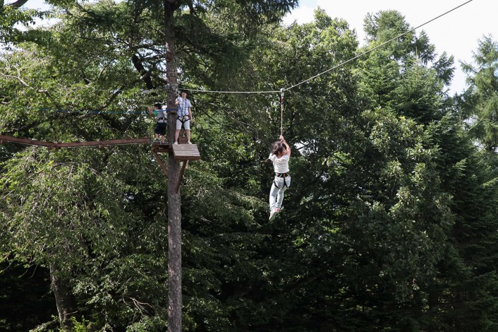 IMG_9112-706x470 注目スポット『Amici Adventure Karuizawa アミーチアドベンチャー軽井沢』で、日常では体験できない木の上でのアスレチックにチャレンジ！