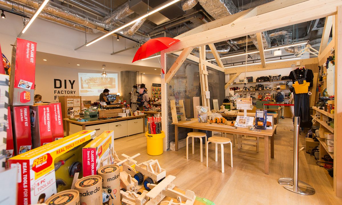 体験型diyショップ Diy Factory にて 自分だけのオリジナル アイテムづくりにチャレンジ Realstyle By Jeep リアル スタイル By ジープ