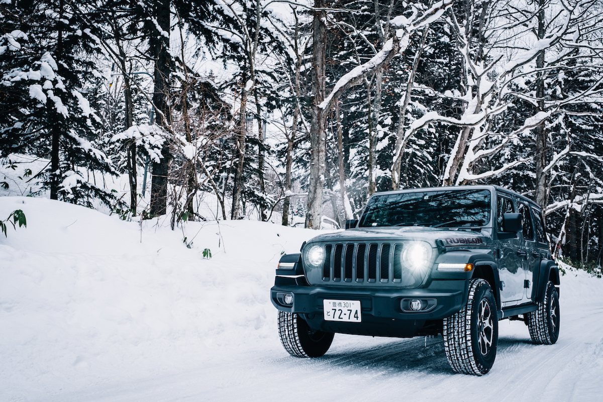 雪道 凍結面で4wdの威力を発揮 All New Jeep Wrangler雪上試乗会レポート Realstyle By Jeep リアル スタイル By ジープ