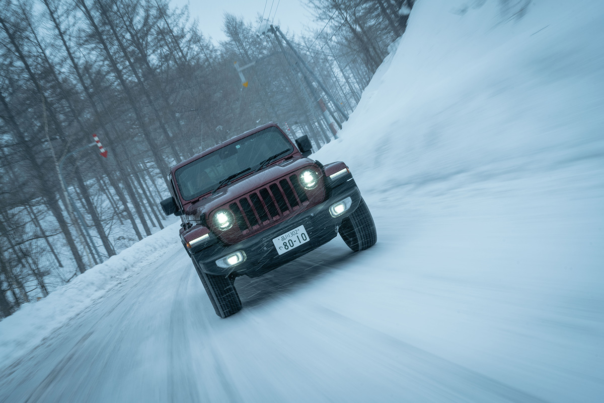 DSC6161 【Jeep×星野リゾート】話題の“4xe”をはじめとする最新のJeepが雪上で実力を見せつけた、“トマム雪上試乗会”リポート