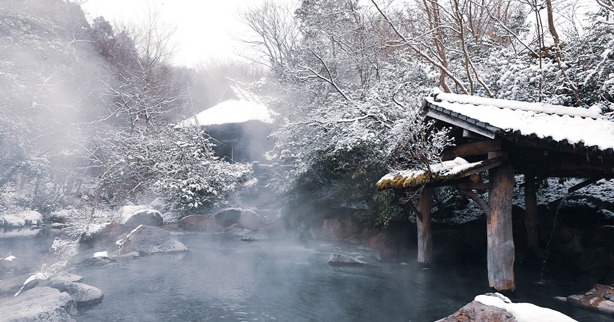 雪見風呂特集 冬の温泉シーズンには Jeepを走らせて行きたい 日本全国の人気 穴場 雪見風呂 18選 Realstyle By Jeep リアル スタイル By ジープ