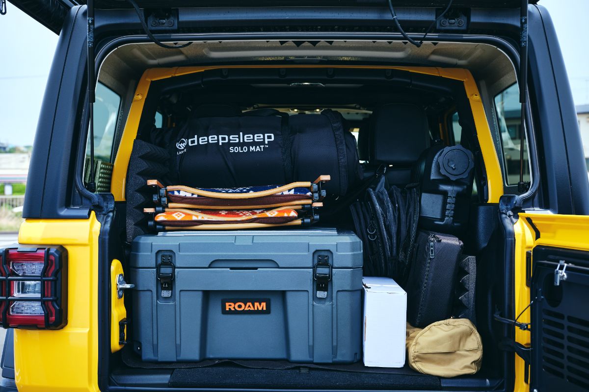 DSF1234 【Jeepオーナーインタビュー】クルマとカメラ。憧れのラングラーと共に、春夏秋冬、どこへでも。