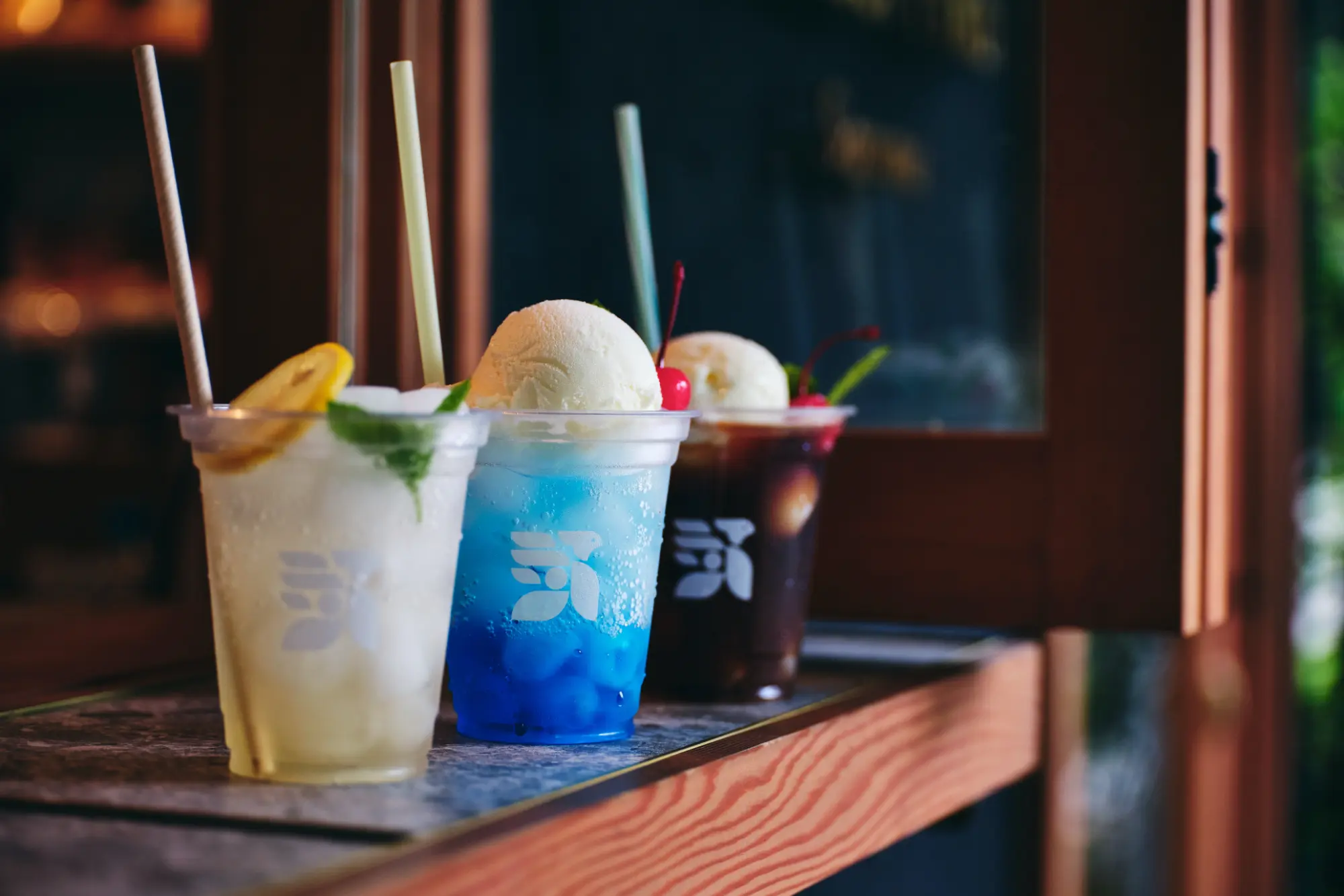 DSF5135 Jeepアベンジャーで行く！“クルマもヒトも充電する旅”へ──あなたの休息地『Render Fika Sammu』