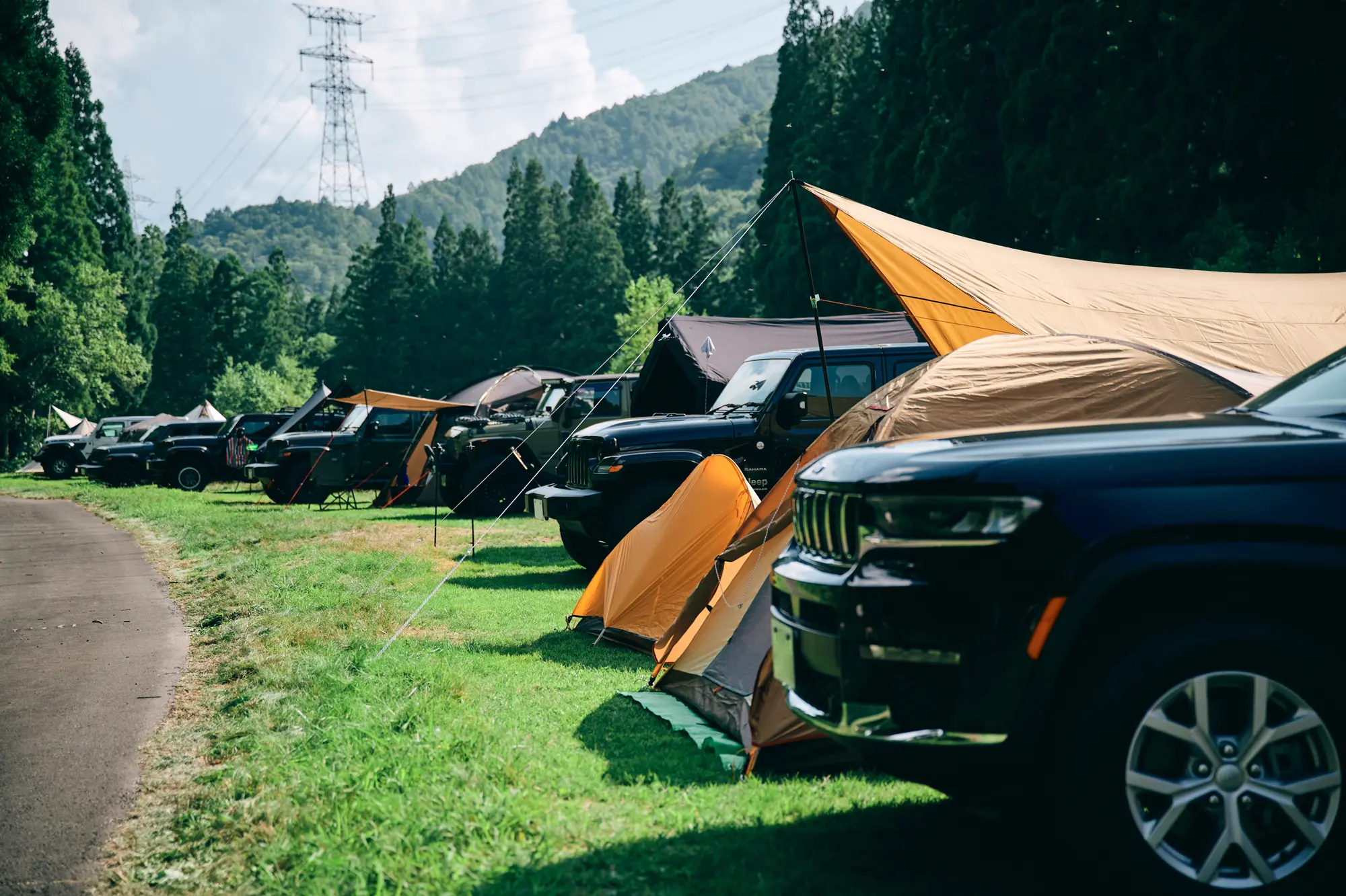 20250823_jeep-0226 【Camp Jeep 2025（前編）】2年ぶりのJeepオーナーの祭典で、こだわりの愛車とキャンプギアが満載のテントスナップ