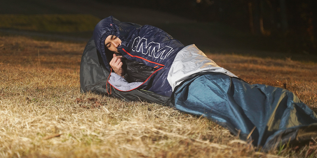 ISUKA ダウンプラス チロル 快適温度−6℃ 冬キャンプ 登山 車中泊 一覧20